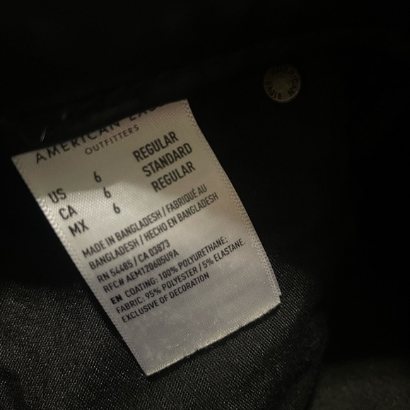 American Eagle Black Pleather Super High Rise Flare Pants Sz 6R - Picture 5 of 8